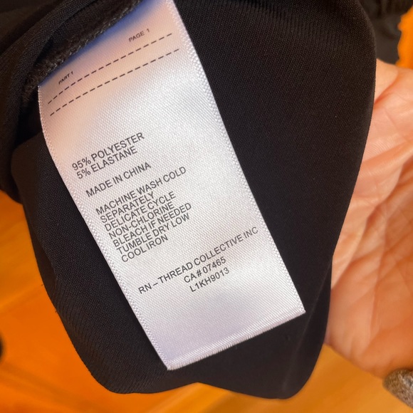 NWOT Laundry LONG SLEEVE TOP - Picture 2 of 5